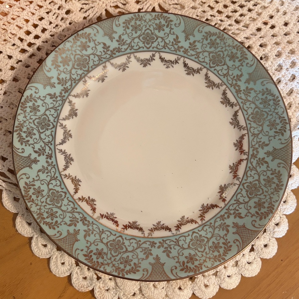 Alka Bavarian Porcelain 3 piece Teacup and Saucer Set with Dessert Plate - Picture 4 of 12